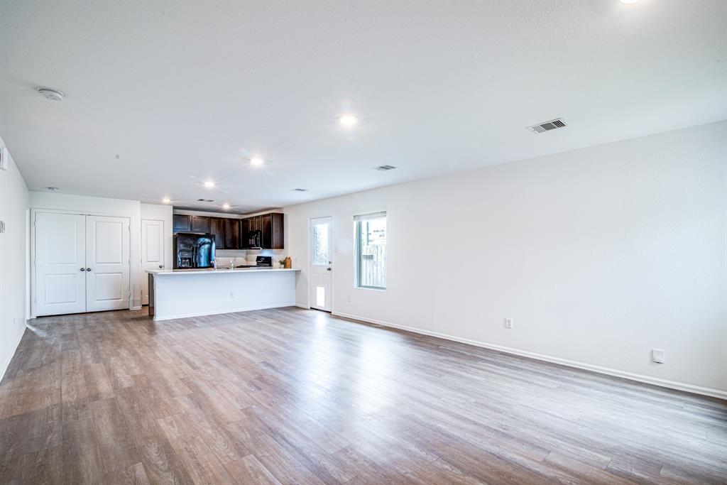 116 Austin Road, Angleton, Texas image 9
