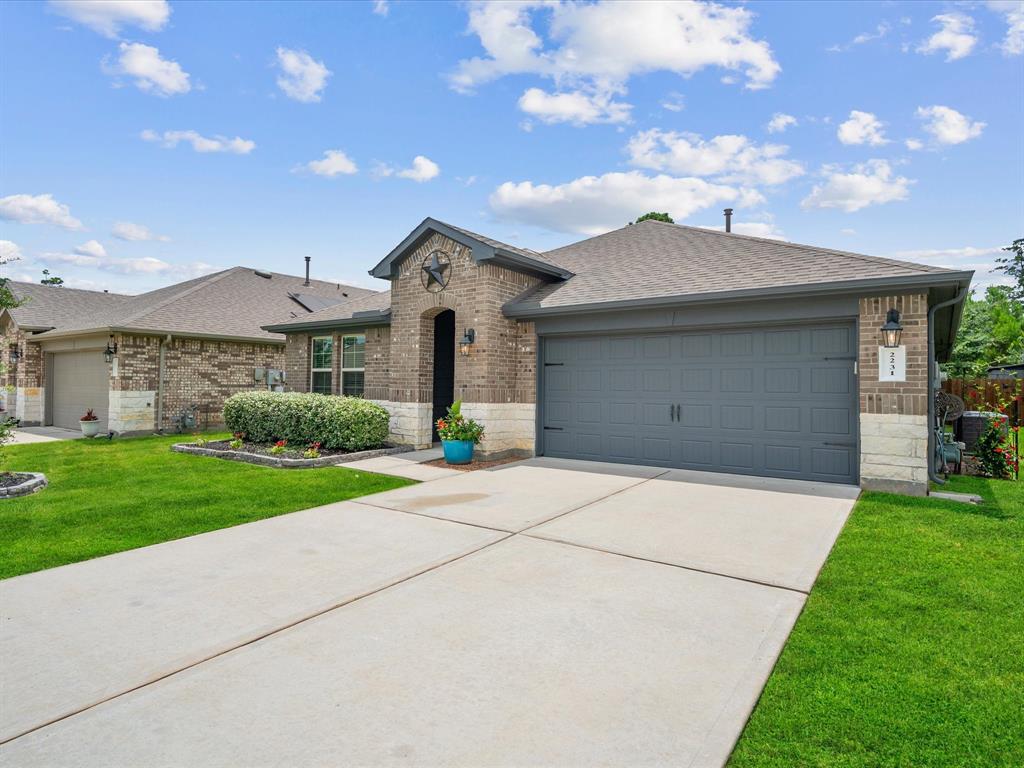2231 Silver Dove Lane
