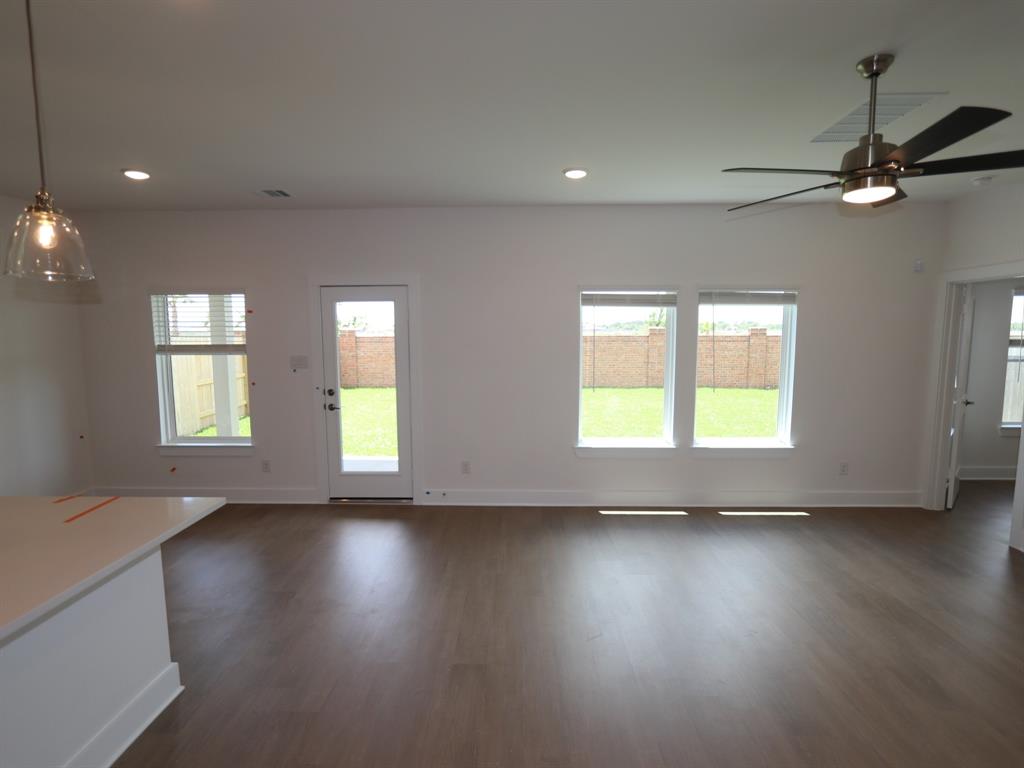 3501 Moraine Lake Drive, Santa Fe, Texas image 3