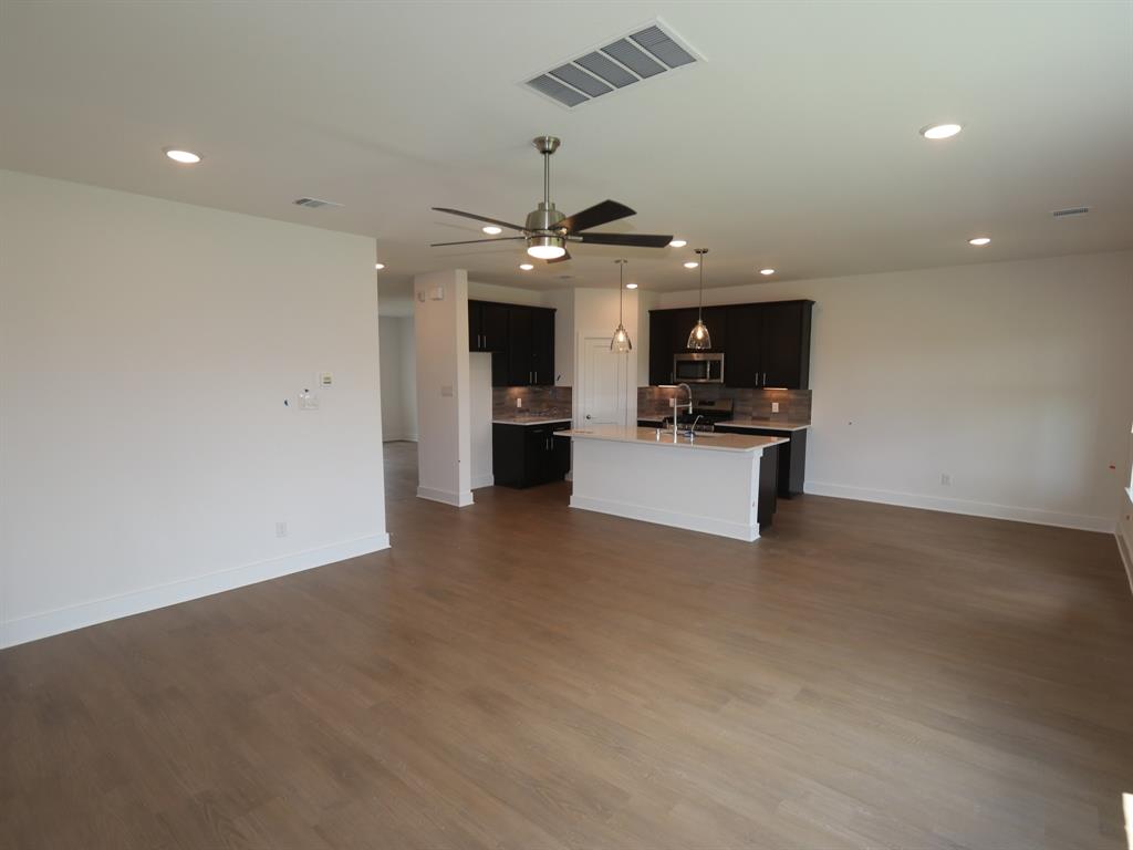 3501 Moraine Lake Drive, Santa Fe, Texas image 13