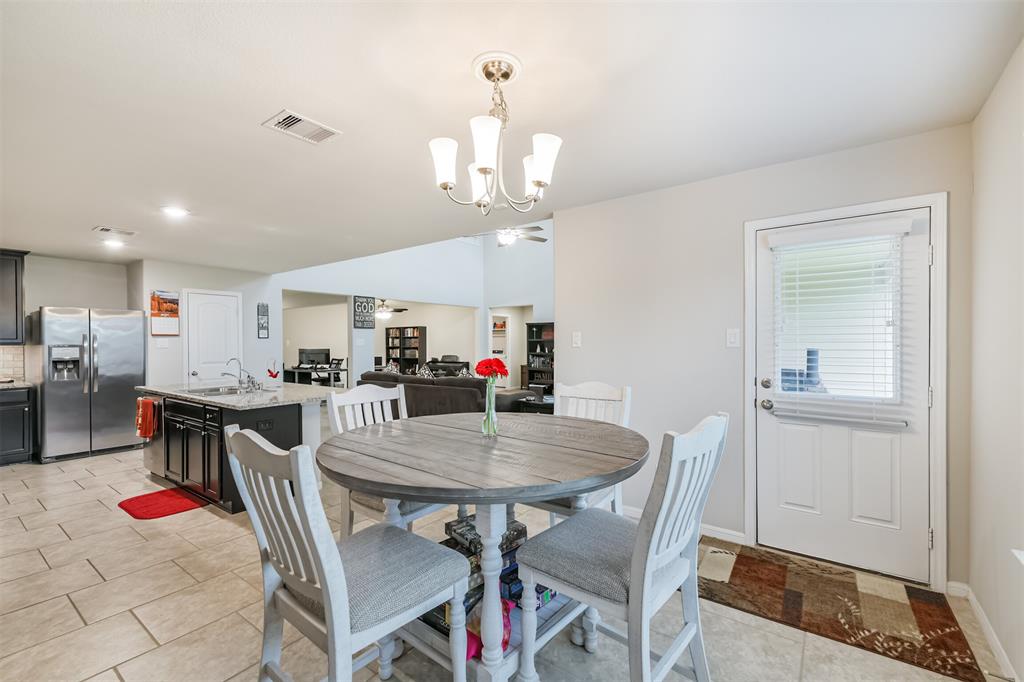 2830 Specklebelly Drive, Baytown, Texas image 21