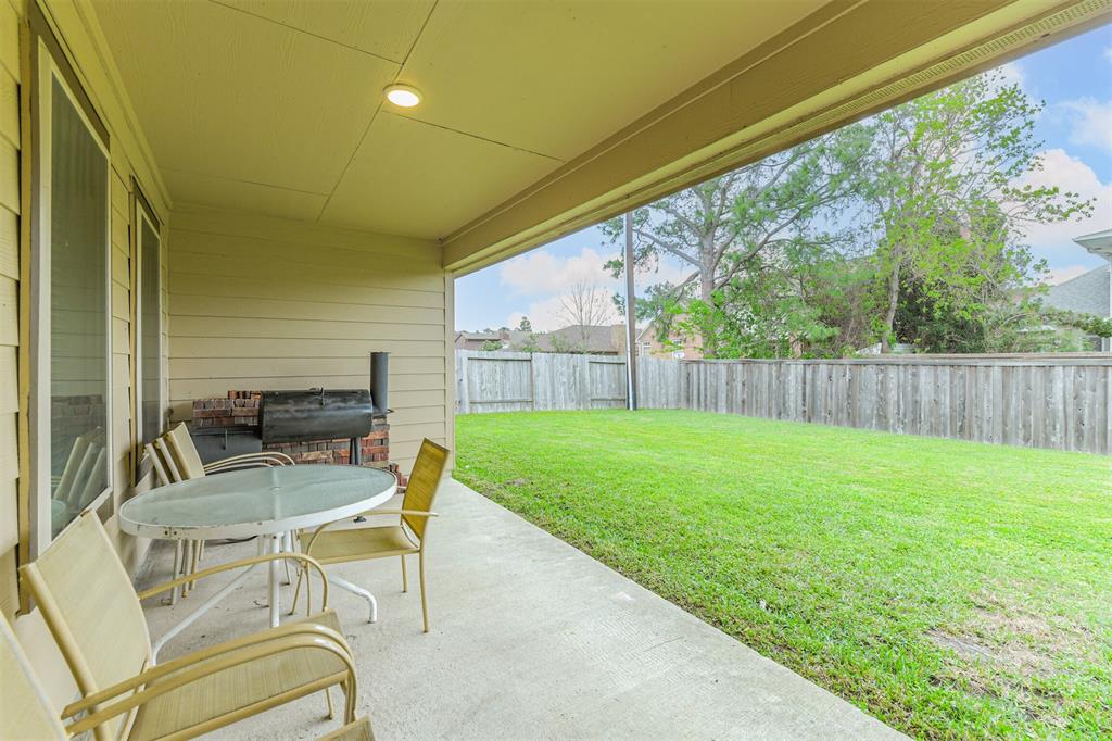 2830 Specklebelly Drive, Baytown, Texas image 41
