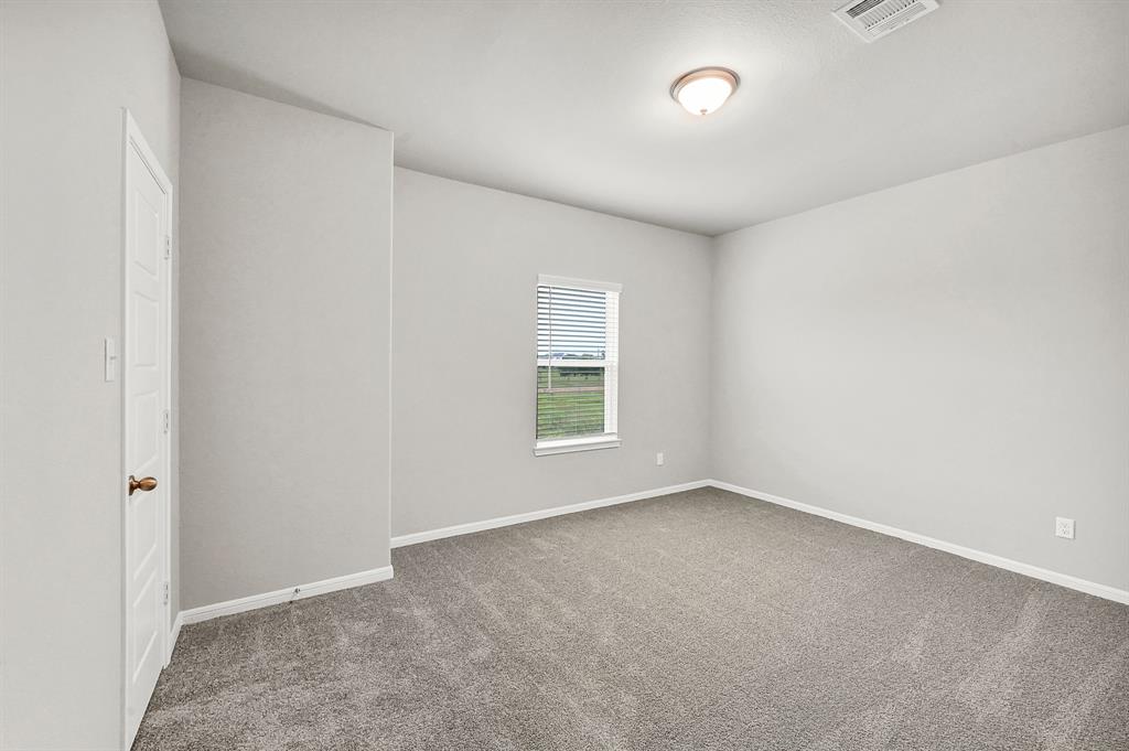2134 Sanders Brook Drive, Baytown, Texas image 21