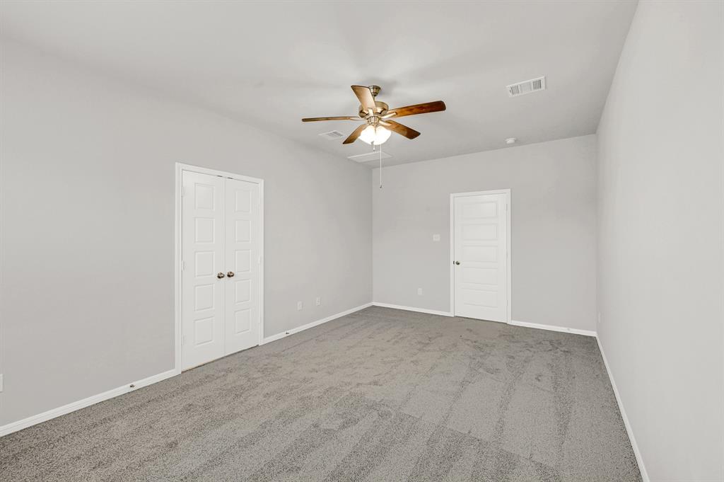 2134 Sanders Brook Drive, Baytown, Texas image 11