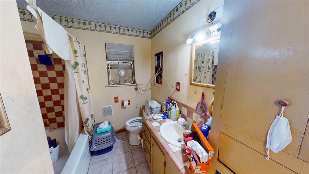 6130 Hartwick Road, Houston, Texas image 8