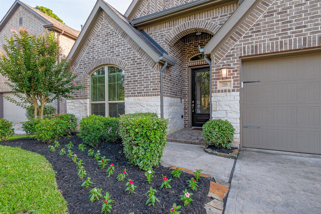 255 Capriccio Lane
