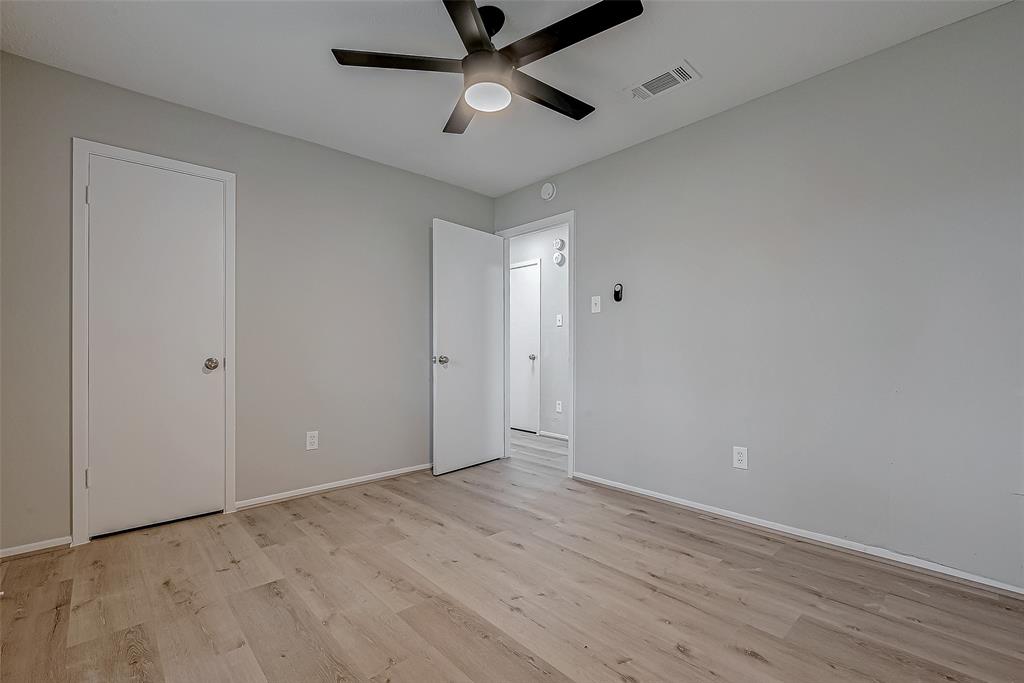 7546 Bubbling Spring Lane, Houston, Texas image 22