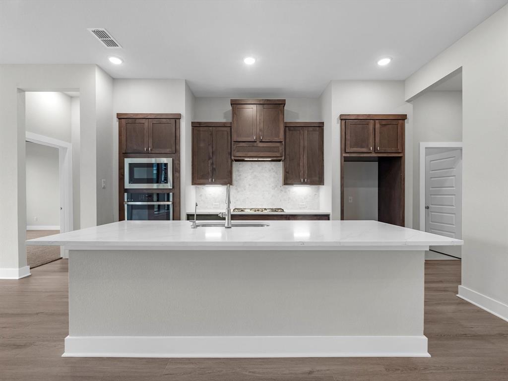 26006 Woods Bay Drive, Katy, Texas image 7