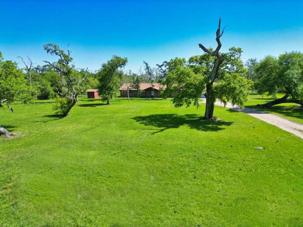5084 Fm 2611 Road, Brazoria, Texas image 5