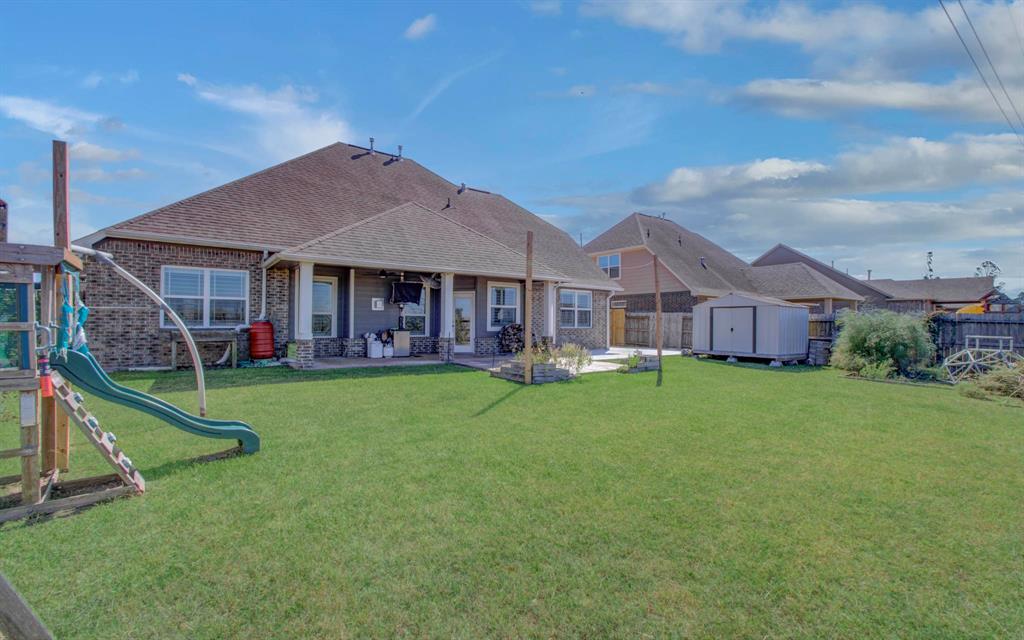 13931 Belmont Circle, Mont Belvieu, Texas image 48