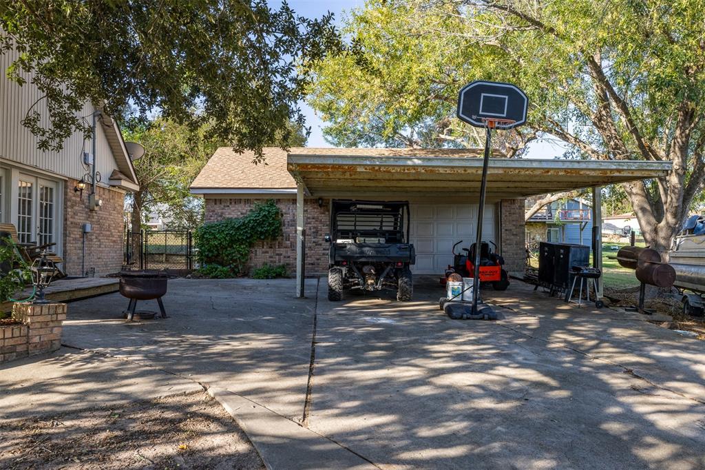 90 Fishermans Bend Drive, Point Blank, Texas image 8