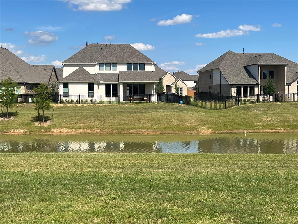 2443 Solaris Bend Drive, Katy, Texas image 6