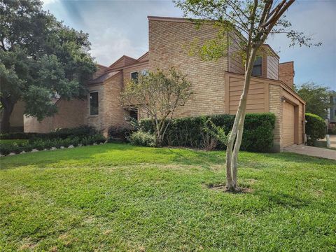 7910 Woodway Drive Houston TX 77063