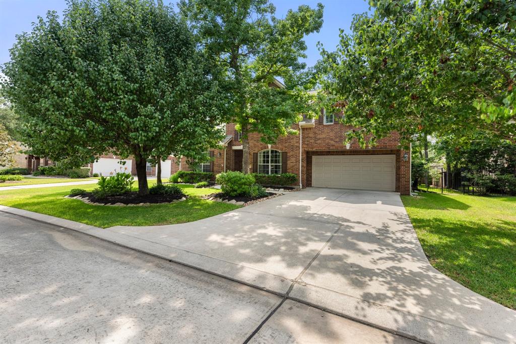 95 W Hullwood Circle