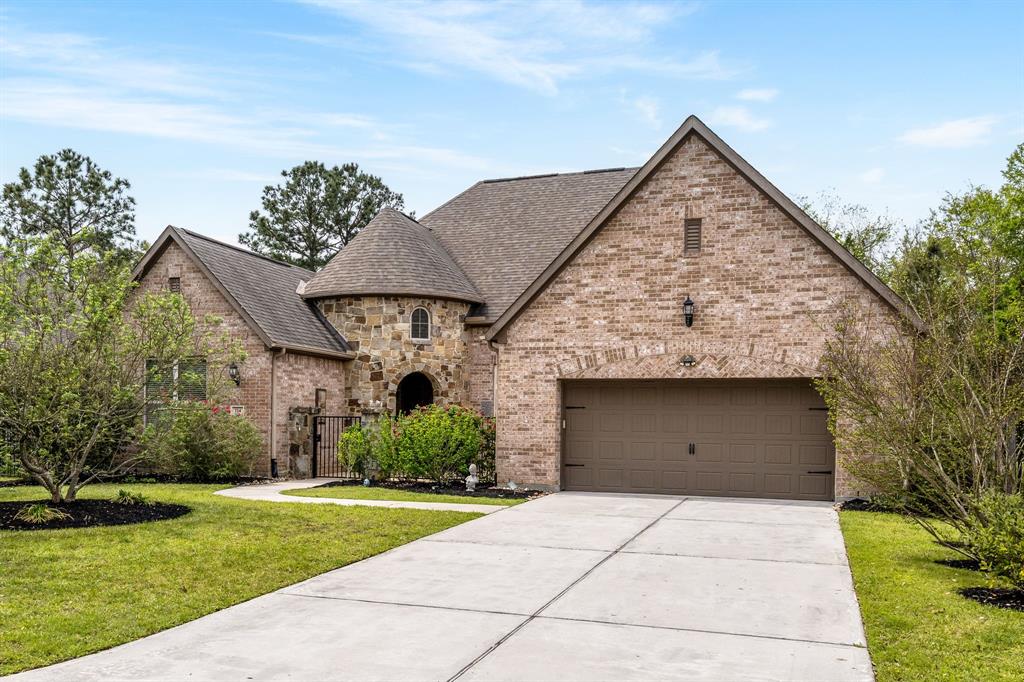 114 Pacific Grove Drive, Montgomery, Texas image 2