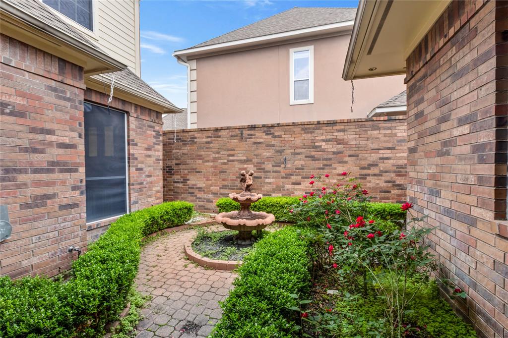 24 Stonegate Park Court, Spring, Texas image 24
