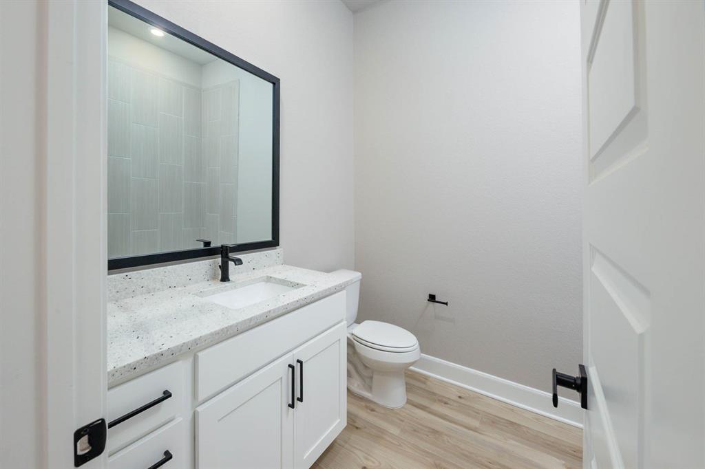 property-search 2 1919 Tioga View Drive