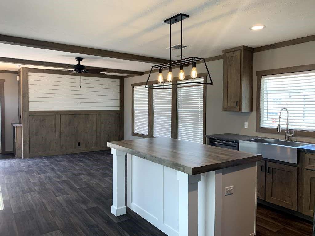 16115 Antelope 47 Ln, Magnolia, Texas image 2