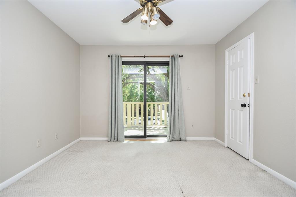 1023 Goldfinch Avenue, Sugar Land, Texas image 21