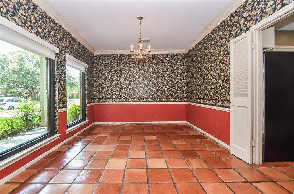 1023 Goldfinch Avenue, Sugar Land, Texas image 4