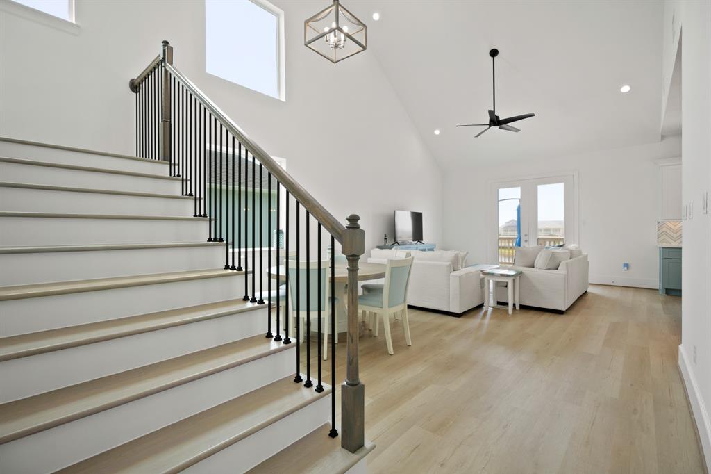 22823 Cuadro Street, Galveston, Texas image 13