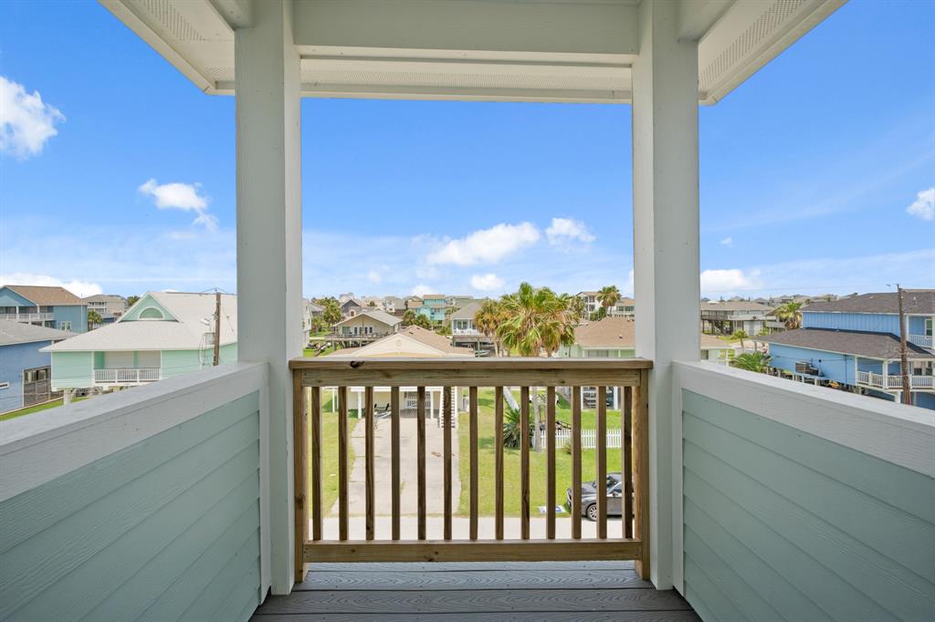 22823 Cuadro Street, Galveston, Texas image 32