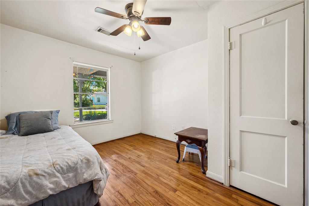 100 W Francis Street, Baytown, Texas image 12