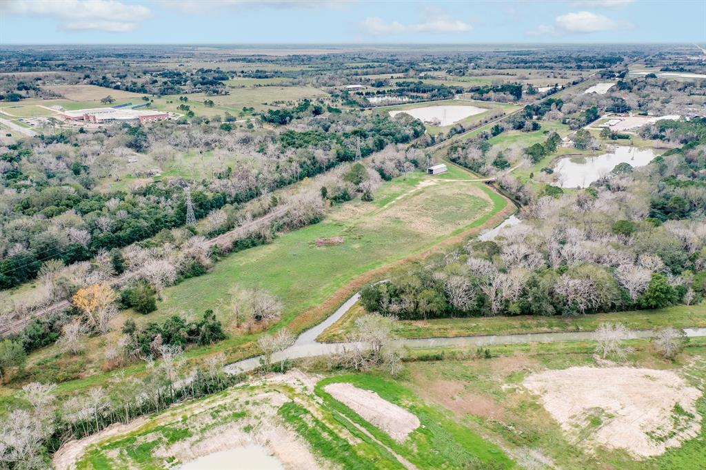 Cardinal Drive, Alvin, Texas image 25