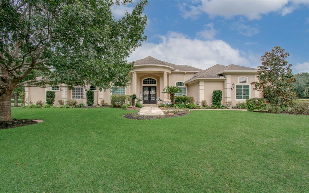 4403 Winding River Drive, Richmond, Texas image 4