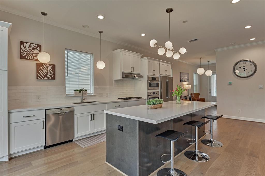 2029 Carlson Creek Drive, The Woodlands, Texas image 17