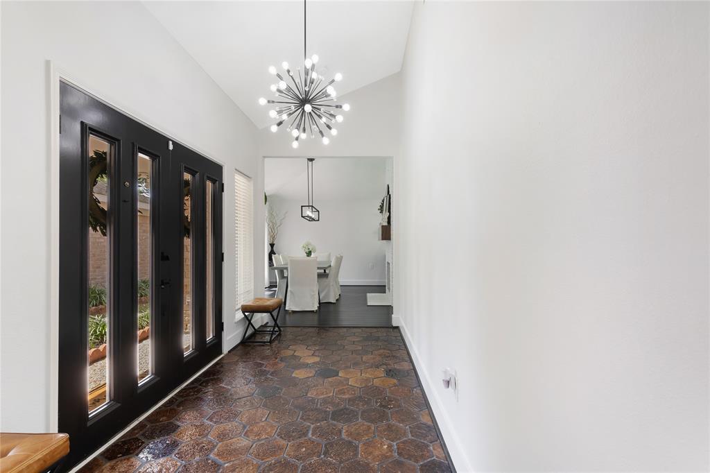 14306 Locke Lane