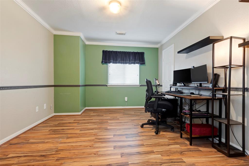 25430 Twister Trail, Spring, Texas image 30