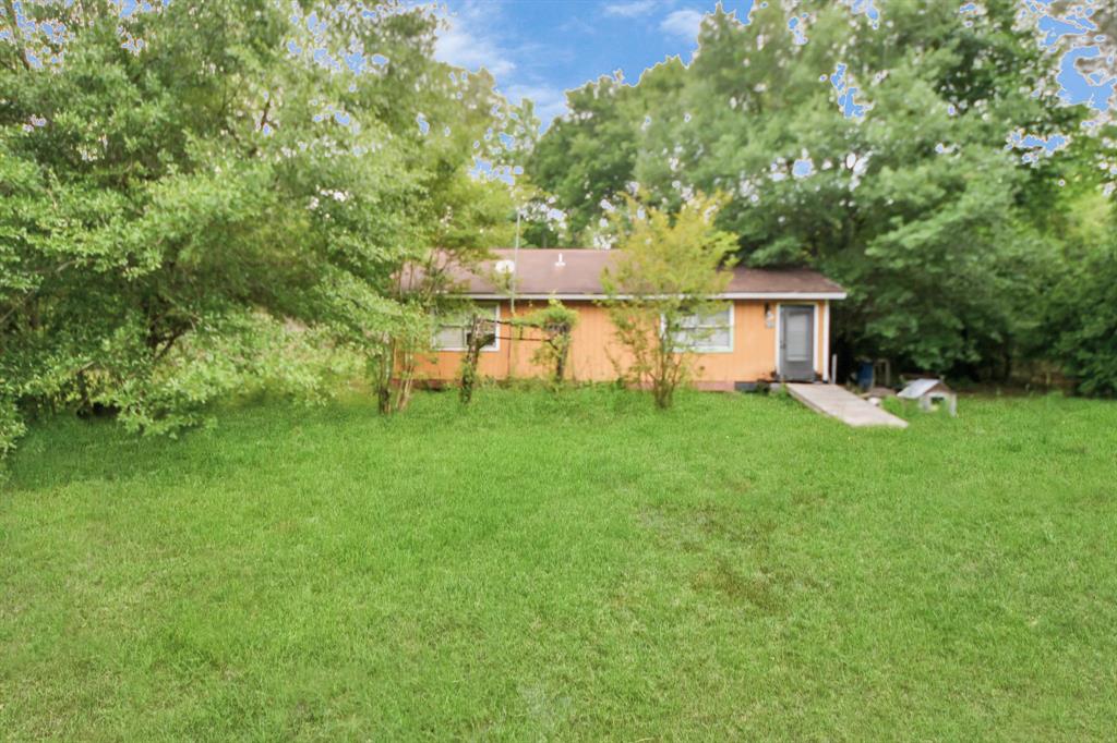 135 & 137 County 3431 Road, Cleveland, Texas image 3