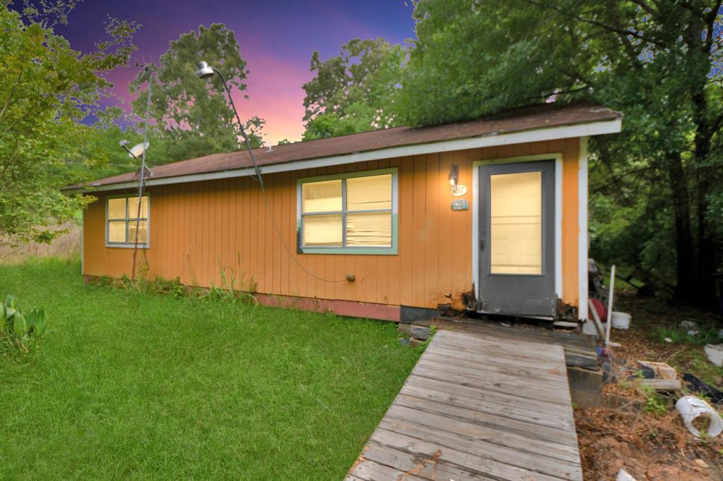 135 & 137 County 3431 Road, Cleveland, Texas image 4