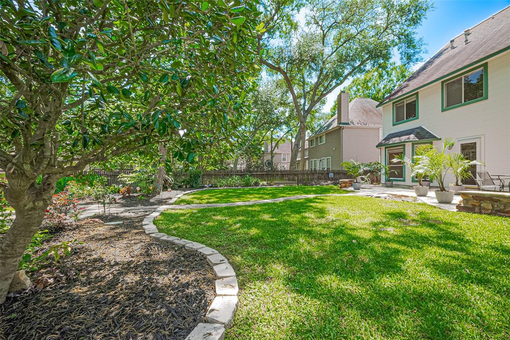 613 4th St, League City, Texas image 45