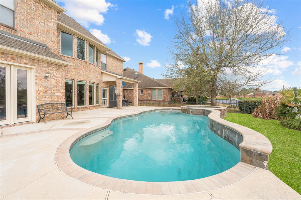 9710 Lansing Meadows Drive, Humble, Texas image 46