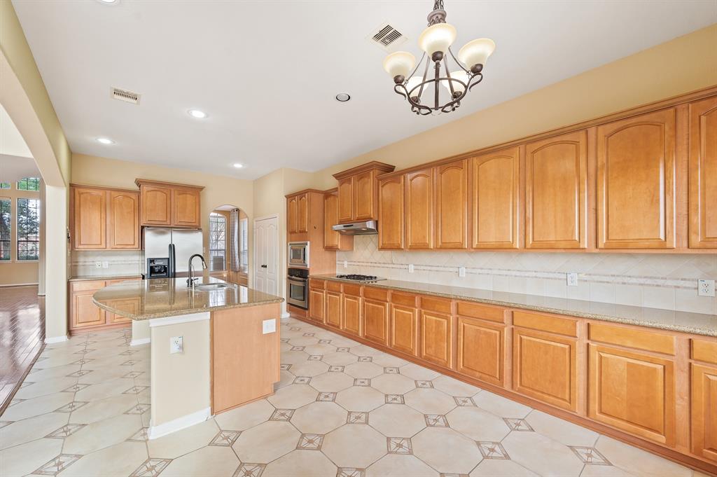 9710 Lansing Meadows Drive, Humble, Texas image 13