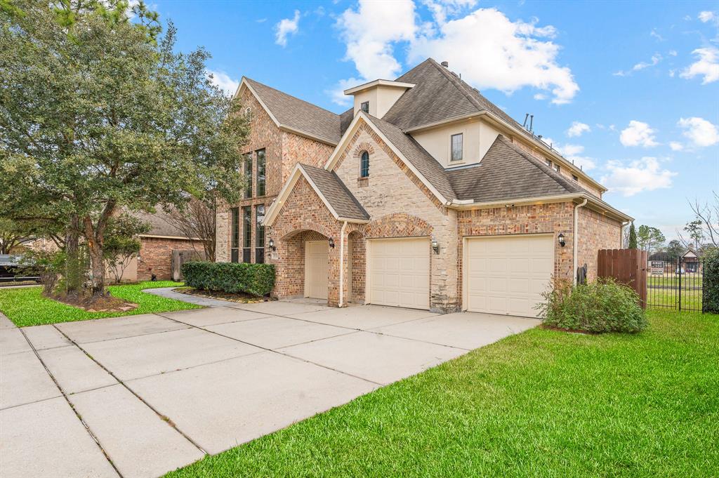9710 Lansing Meadows Drive, Humble, Texas image 3