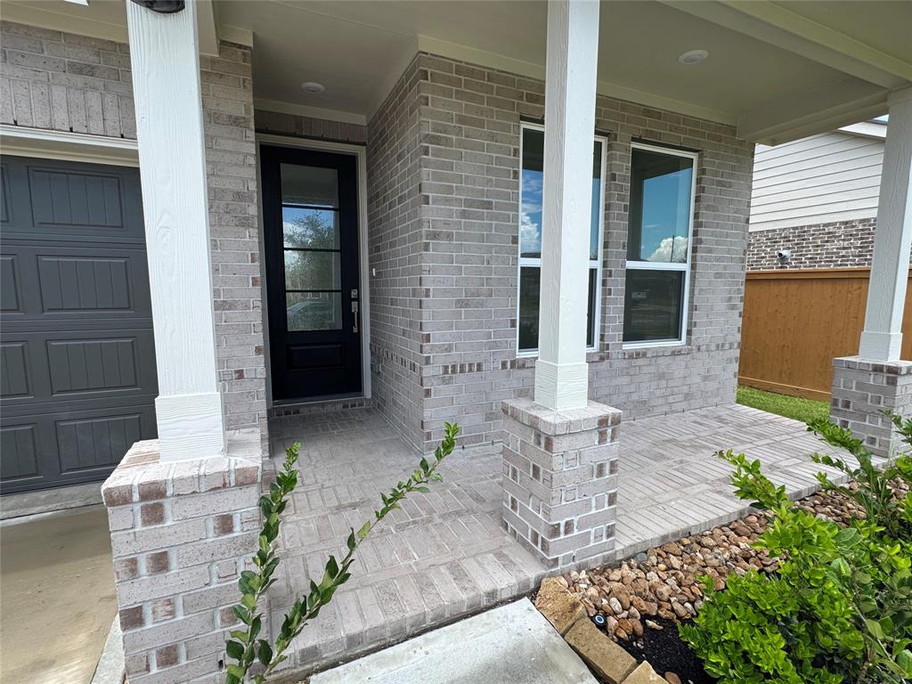 2422 Phantom Quartz Lane