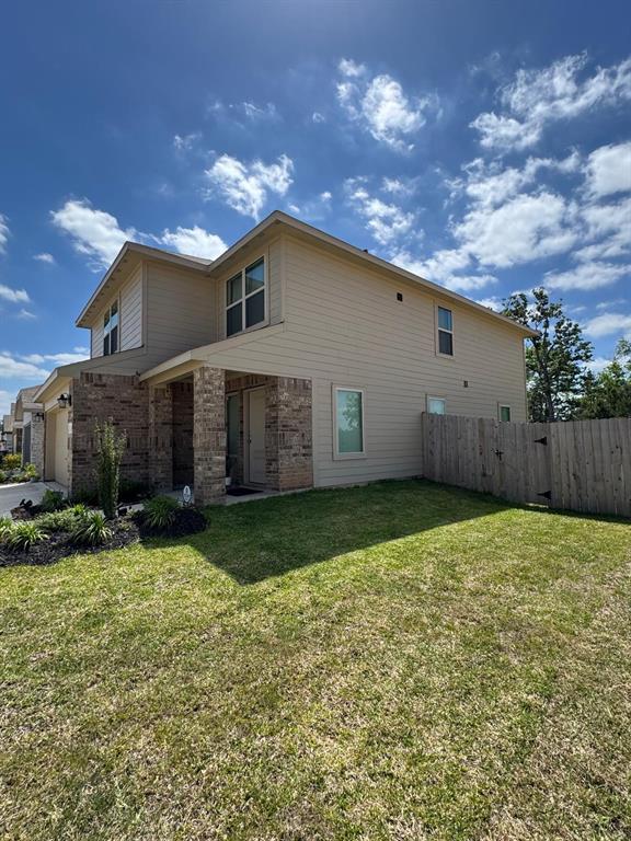 14732 S Ascot Bend Circle, Conroe, Texas image 5