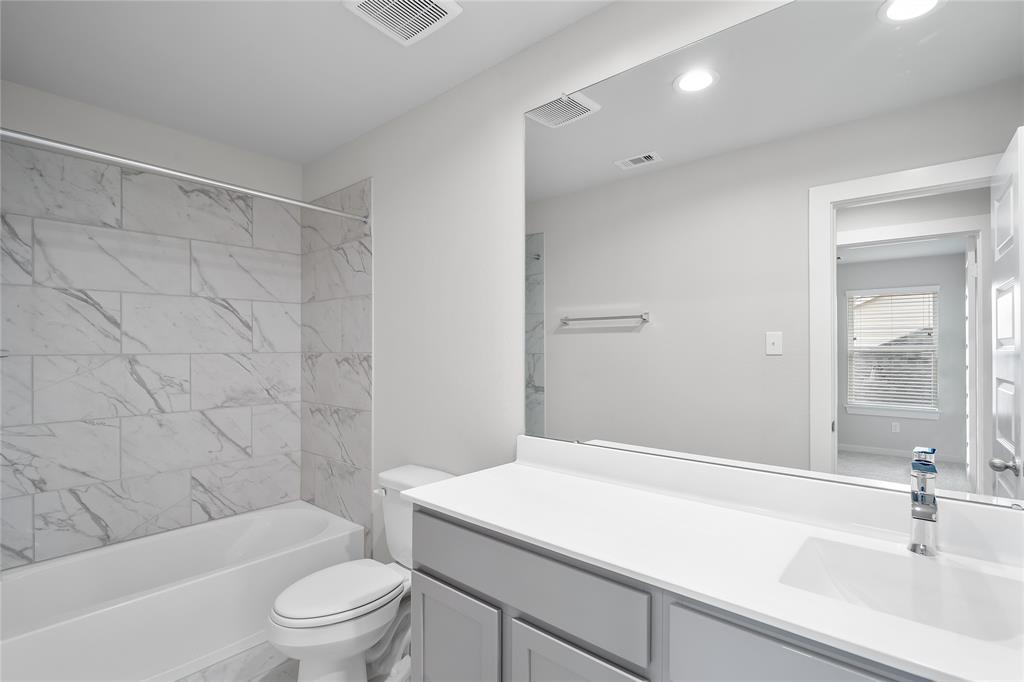 2915 Solitude Pine Lane, Katy, Texas image 14