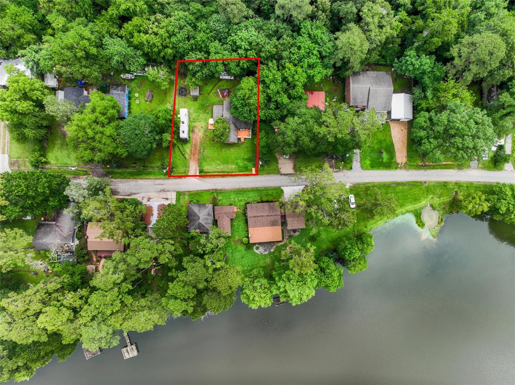 1607 E Pine Lake Circle, Conroe, Texas image 25