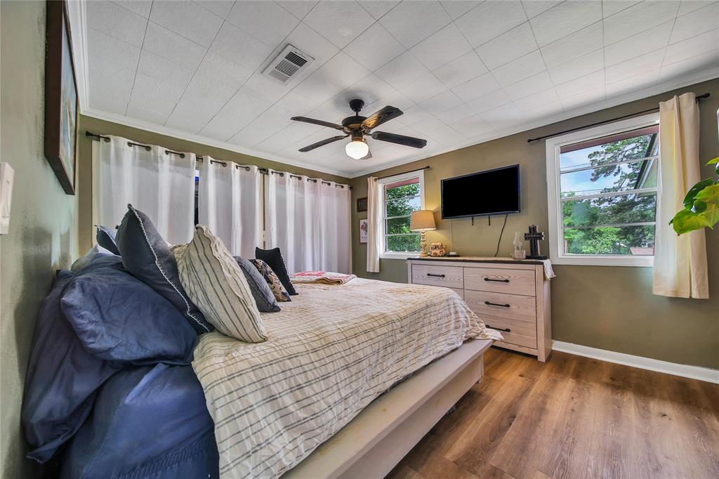 1607 E Pine Lake Circle, Conroe, Texas image 15