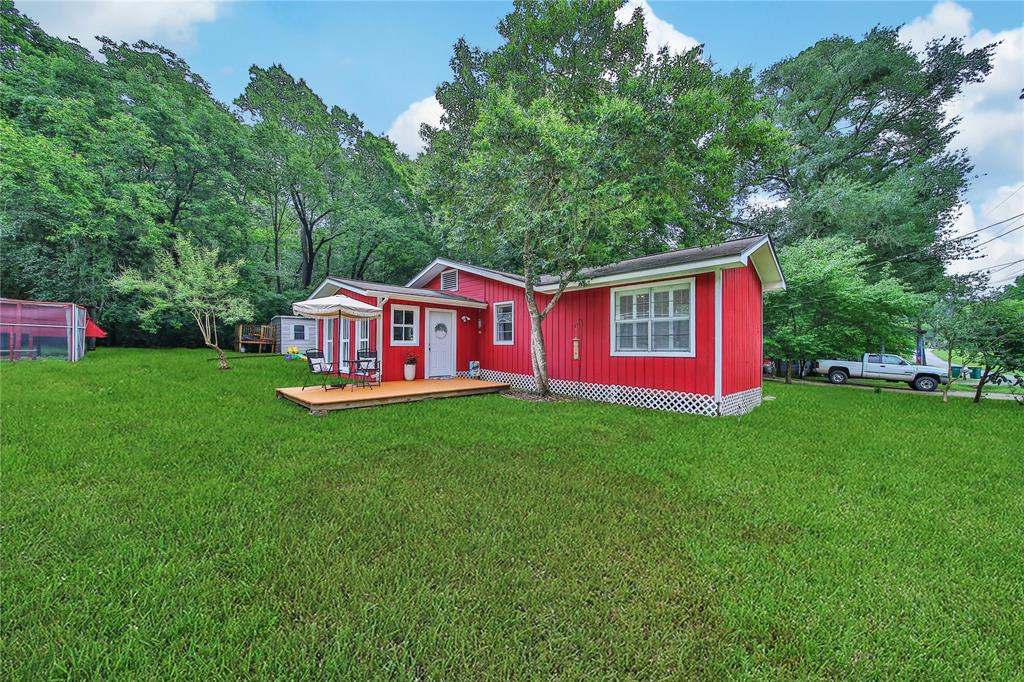 1607 E Pine Lake Circle, Conroe, Texas image 22