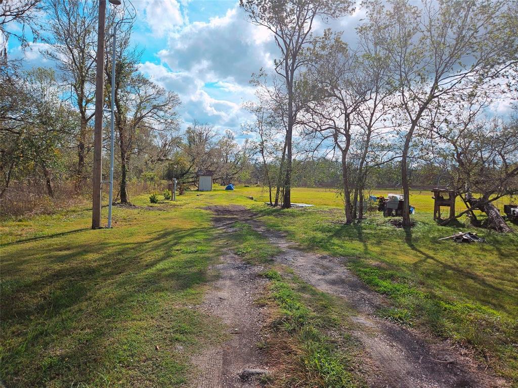 1281 Cr-30, Angleton, Texas image 4