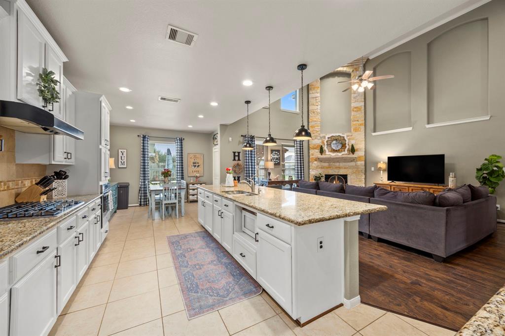 5026 Gold Haven Drive, Richmond, Texas image 17