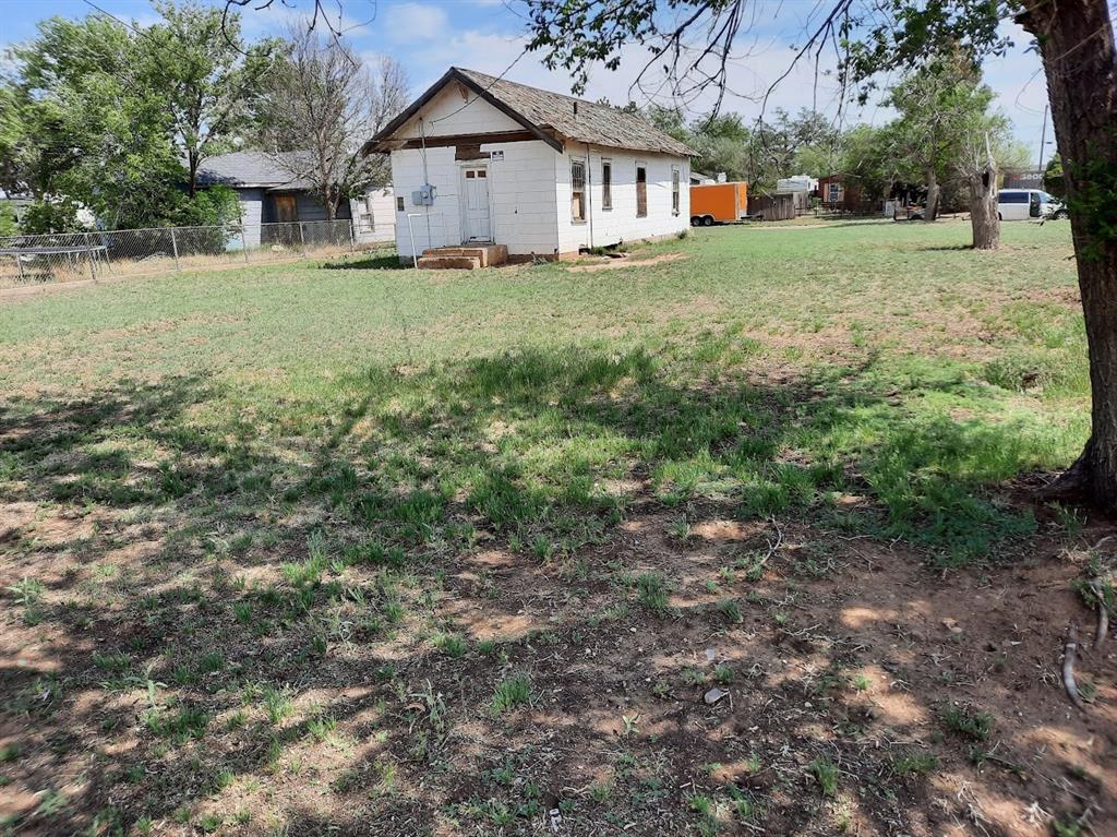 306 S Longwood Avenue, Fritch, Texas image 6