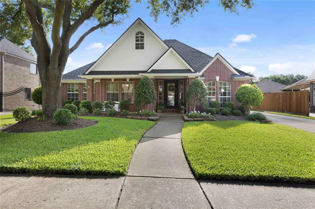 5202 White Manor Drive