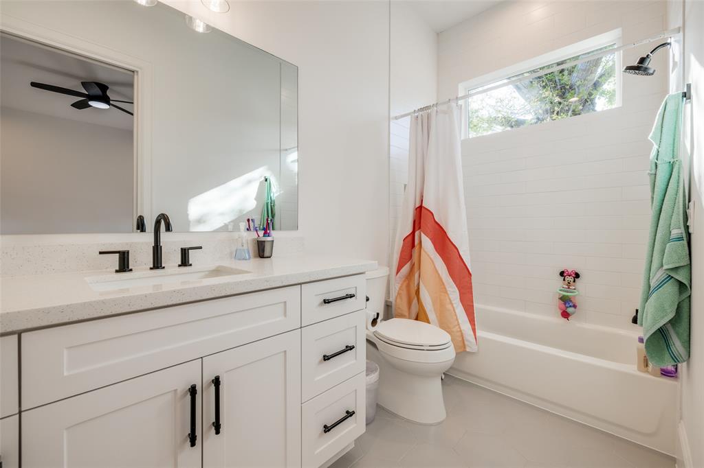 907 W 43rd Street, Houston, Texas image 29