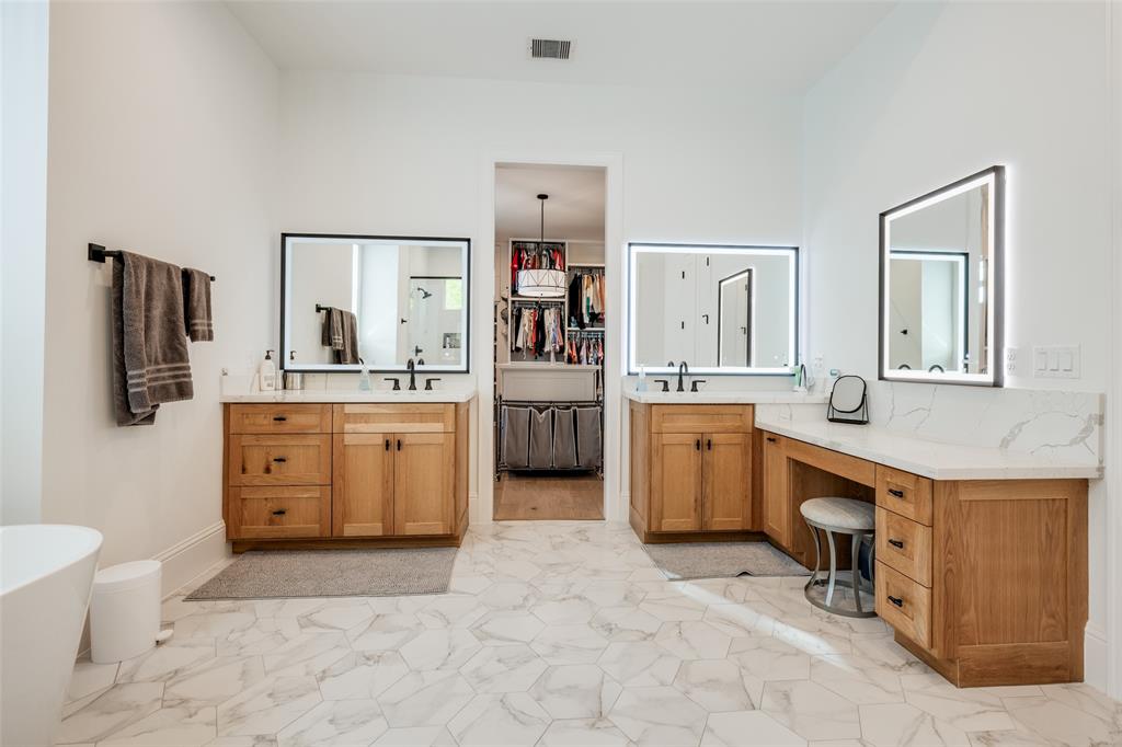 907 W 43rd Street, Houston, Texas image 20